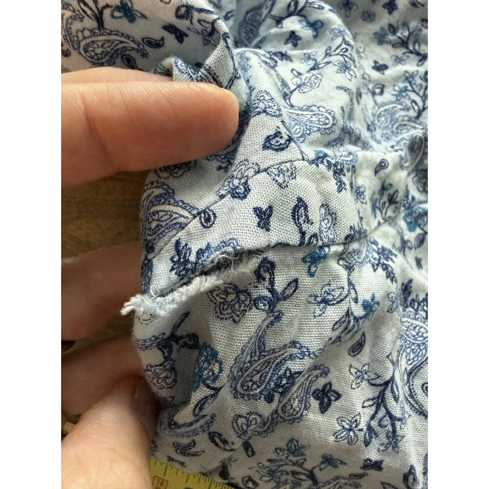 Old Navy Women's M Blue Paisley Smocked Puff Sleeve Babydoll Button Blouse